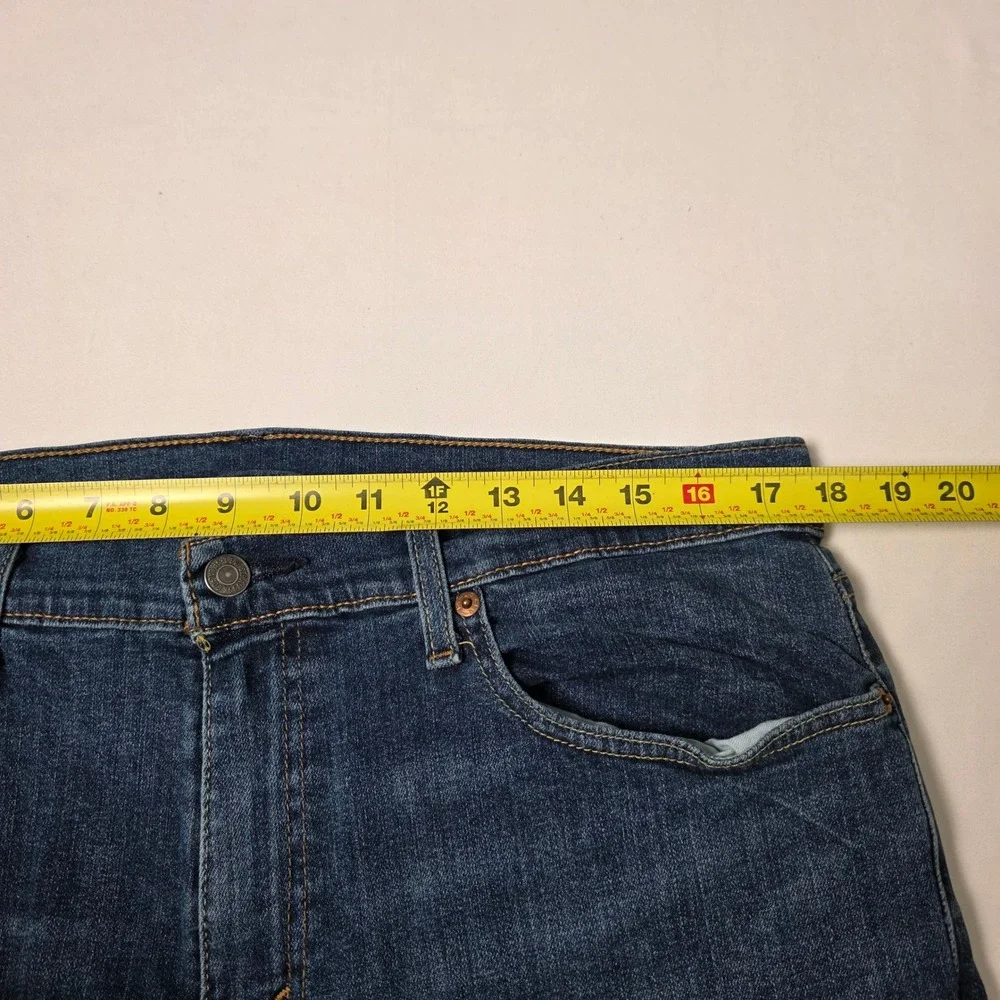 Levi's 559 Relaxed Straight Jeans Men 34x30 Blue Medium Wash Denim Pants Western